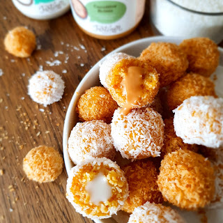 BOLINHAS RECHEADAS SEM AÇÚCAR E DOCINHAS